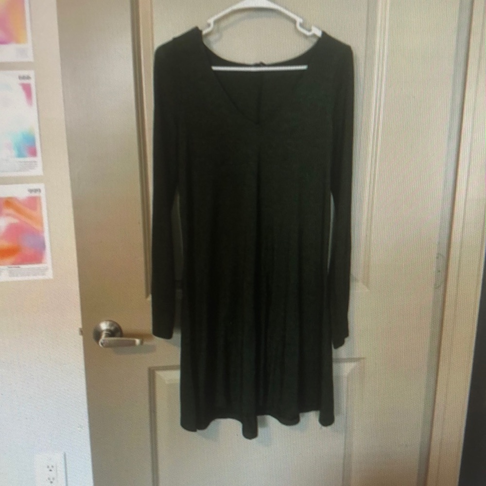 NWOT long sleeve heather dark green olive dress